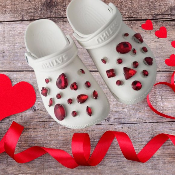 Ruby Red Glass Rhinestone Shoe Charms - Picture 2 of 10